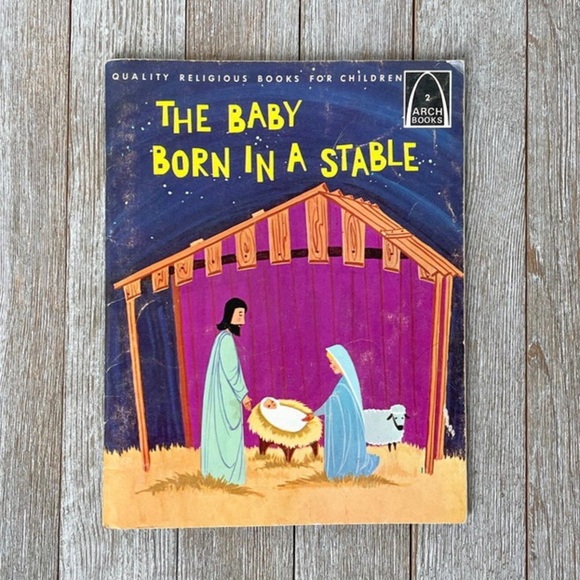 The Baby Born in a Stable Children’s Christmas Book - Picture 2 of 11